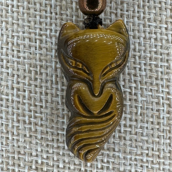 Tiger’s Eye Nine Tail Fox Pendant Necklace with Silver and Hematite on Rope - Picture 4 of 7